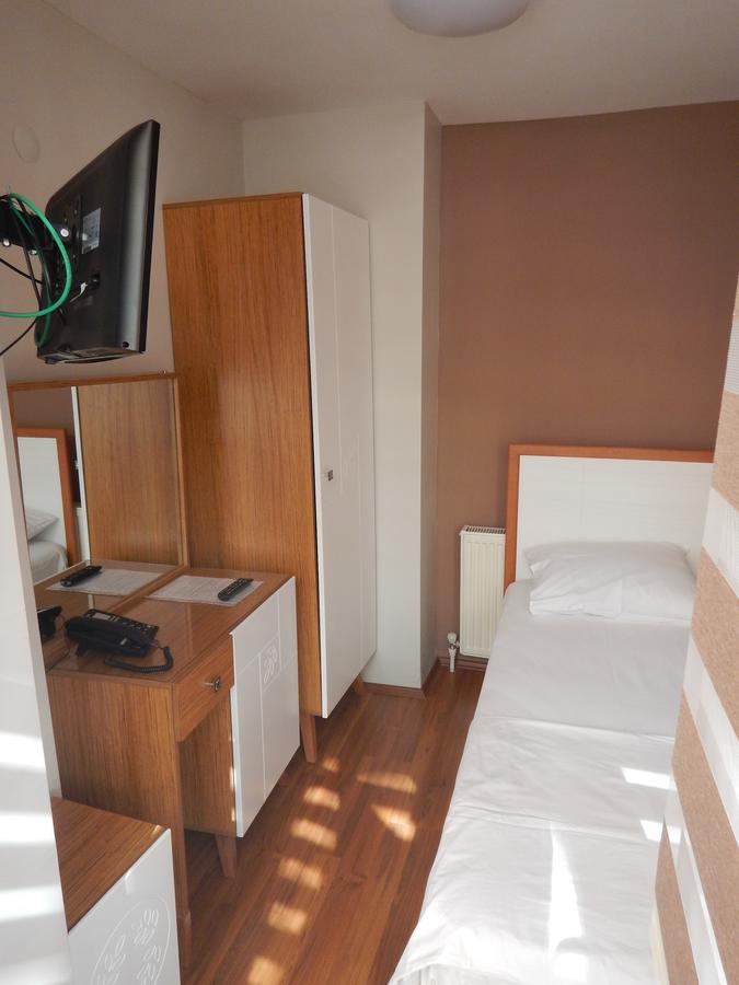 Ipek Hotel Balikesir Luaran gambar